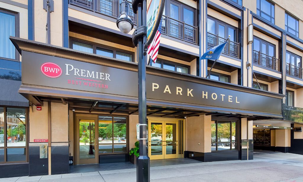 Photo of the Park Hotel from the outside entrance.